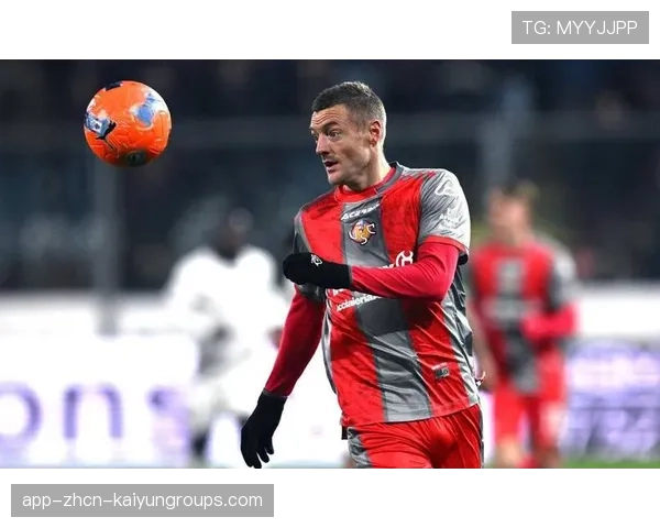 动容!38岁瓦尔迪3轮2球意甲乱杀:扛翻27岁意国脚+奔袭半场破尤文,瓦尔迪足球 动容!38岁瓦尔迪3轮2球意甲乱杀:扛翻27岁意国脚+奔袭半场破尤文,瓦尔迪足球